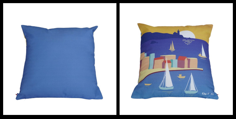 Coussin "La Belle Vie" de la marque marseillaise On-U-In, fabriqué en France, 100% coton. Le thème la La Belle Vie représente Marseille, la ville, le port, les voiliers, le soleil couchant et Notre Dame de la Garde. La photo montre les deux faces, le recto et le verso du coussin.