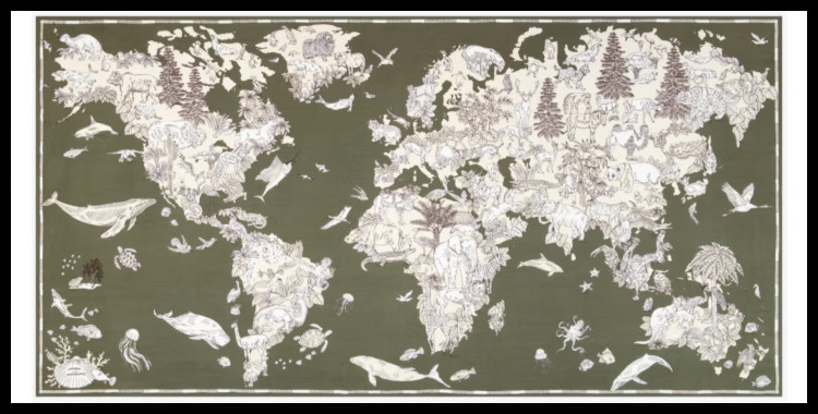 étole , paréo inoui éditions représente une carte du monde, en kaki.