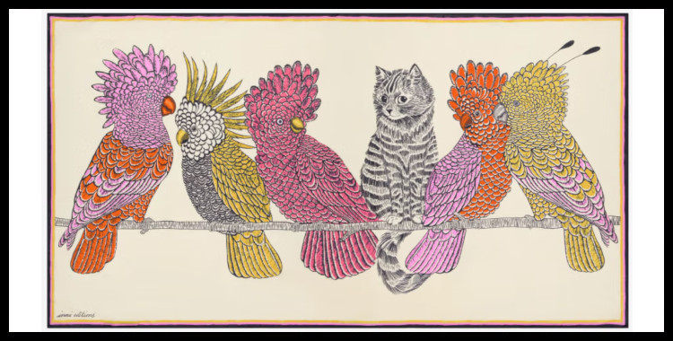 étole , paréo inoui éditions représente des oiseaux et un chat, en blanc.